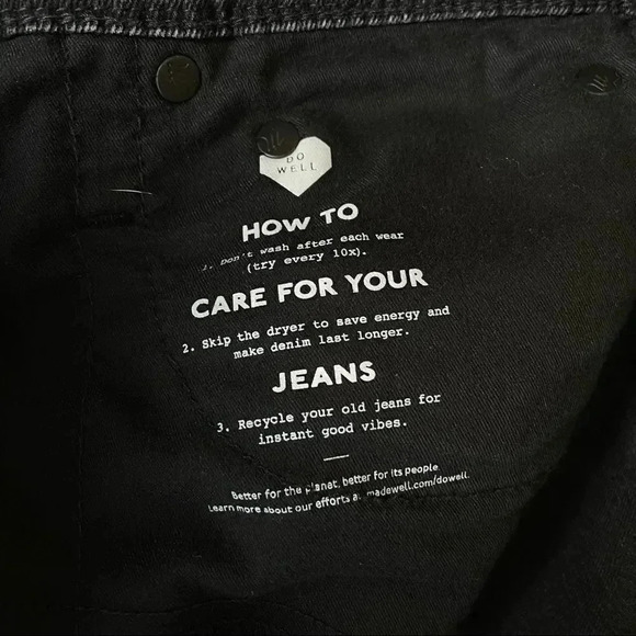 Madewell  | Classic Straight Jeans in Lunar Wash: Grommet Edition - Picture 13 of 15